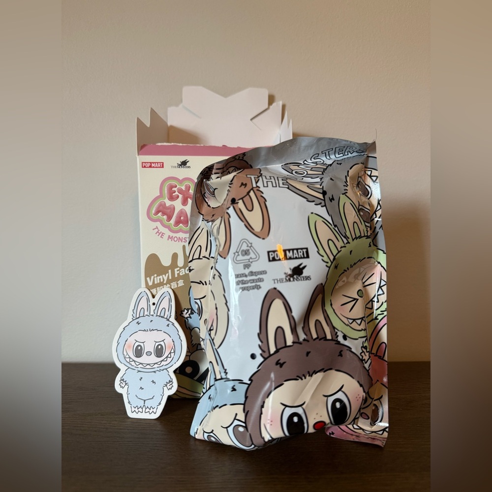 Labubu The Monsters - Exciting Macaron Vinyl Face - Sea Salt Coconut - Picture 10 of 14
